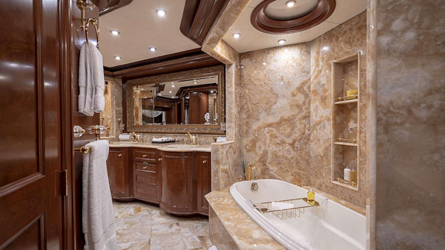 AQUASITION Yacht AQUASITION Yacht