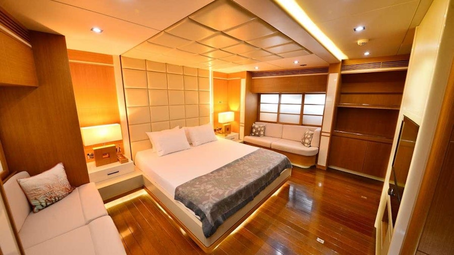 ZELDA Yacht ZELDA Yacht