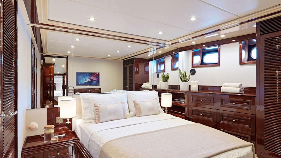 MIA ZOI Yacht MIA ZOI Yacht