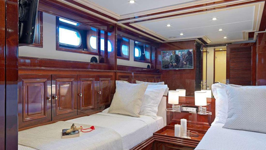 MIA ZOI Yacht MIA ZOI Yacht
