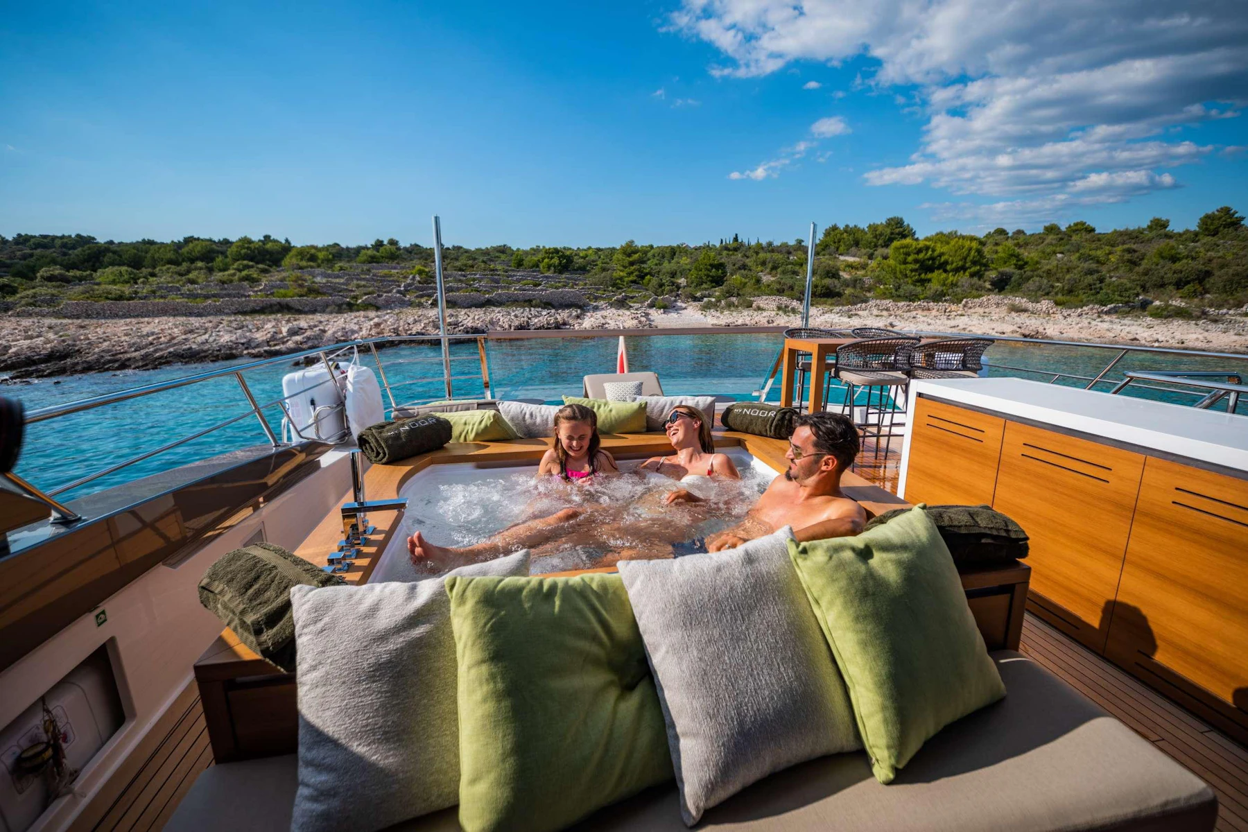 NOOR II yacht charter 5