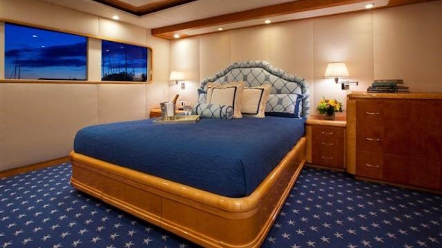 RENA Yacht RENA Yacht