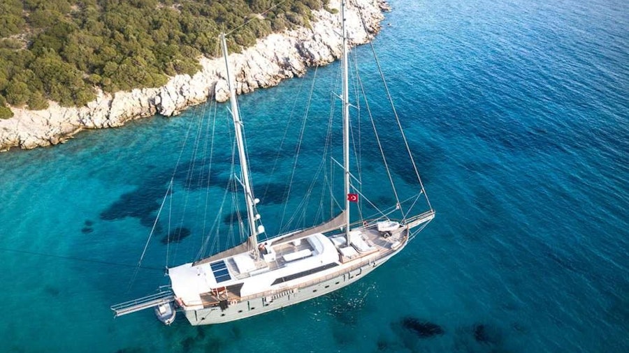 Virtuoso Yacht Virtuoso Yacht
