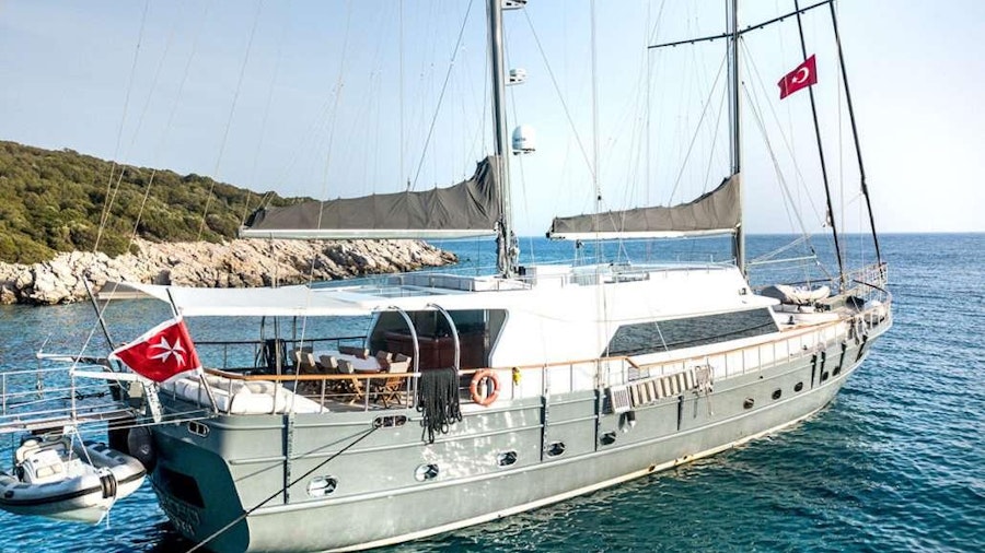 Virtuoso Yacht Virtuoso Yacht