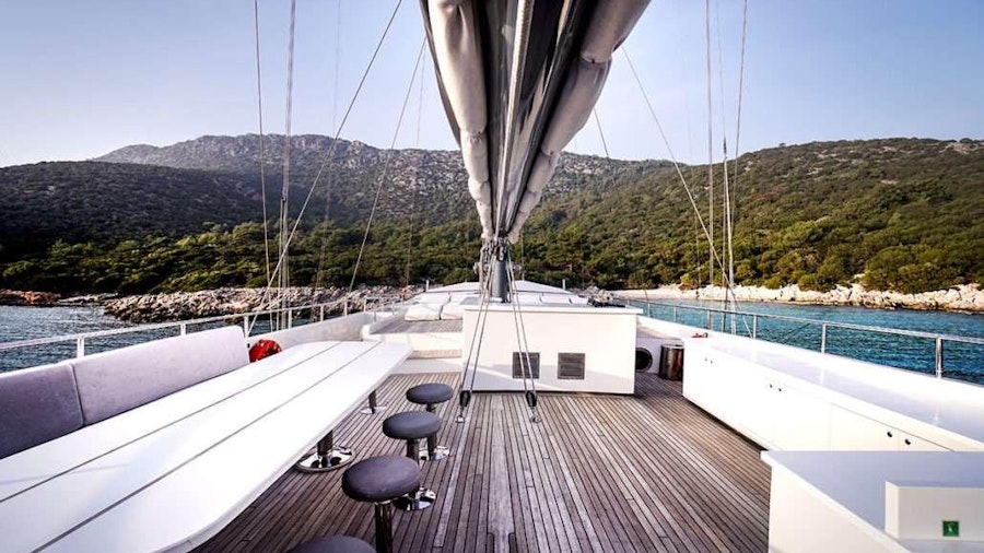 Virtuoso Yacht Virtuoso Yacht