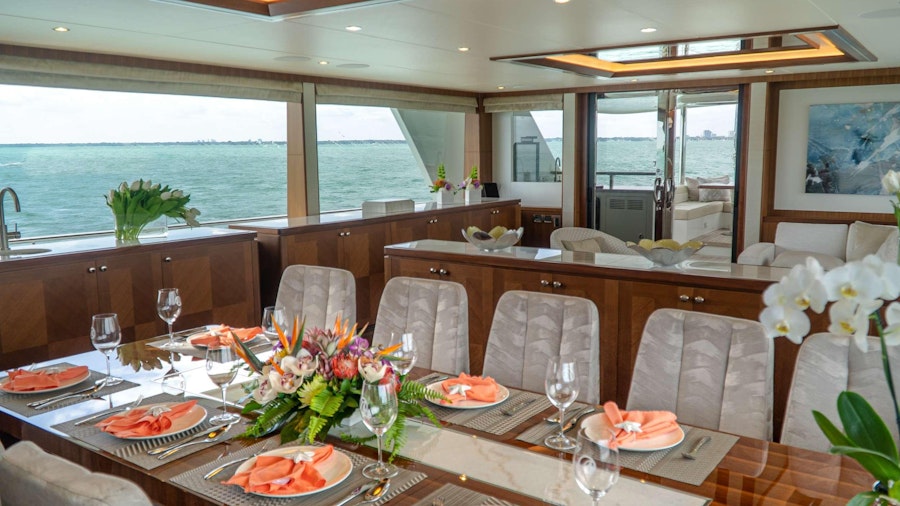 ENTREPRENEUR (100') Yacht ENTREPRENEUR (100') Yacht