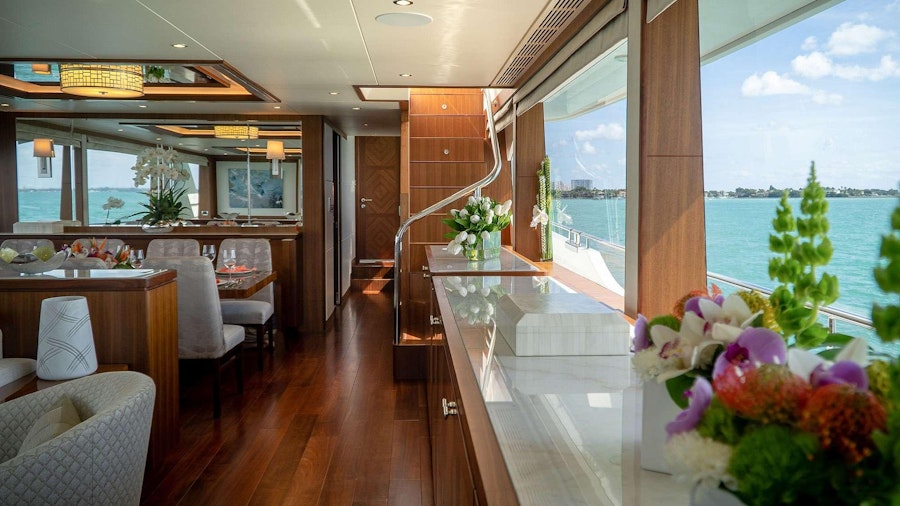 ENTREPRENEUR (100') Yacht ENTREPRENEUR (100') Yacht