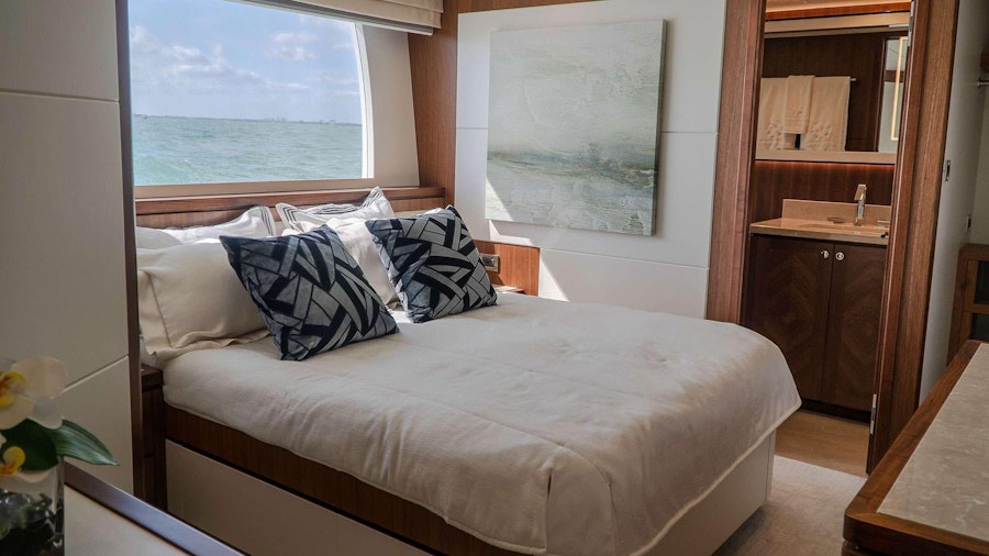 ENTREPRENEUR (100') Yacht ENTREPRENEUR (100') Yacht