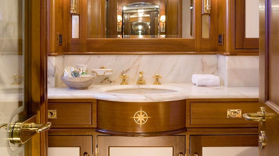 AXIA Yacht AXIA Yacht