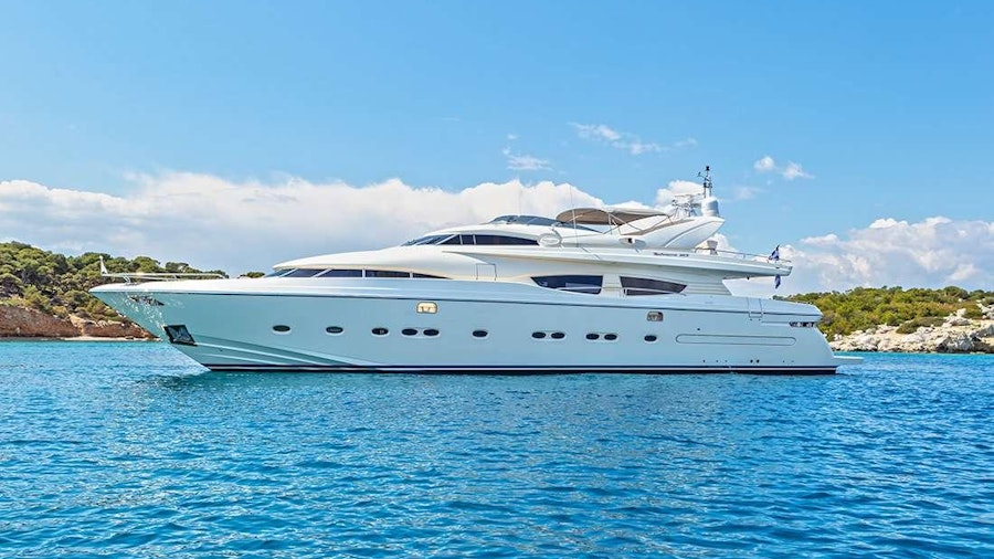 DIVINE Yacht DIVINE Yacht