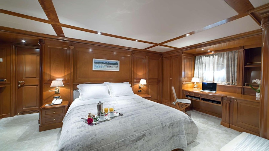 AQUILA Yacht AQUILA Yacht