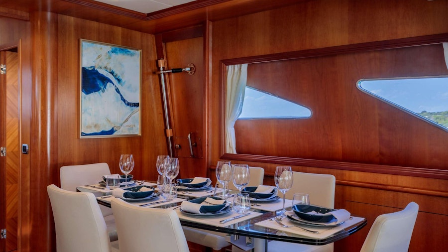 FREEDOM Yacht FREEDOM Yacht