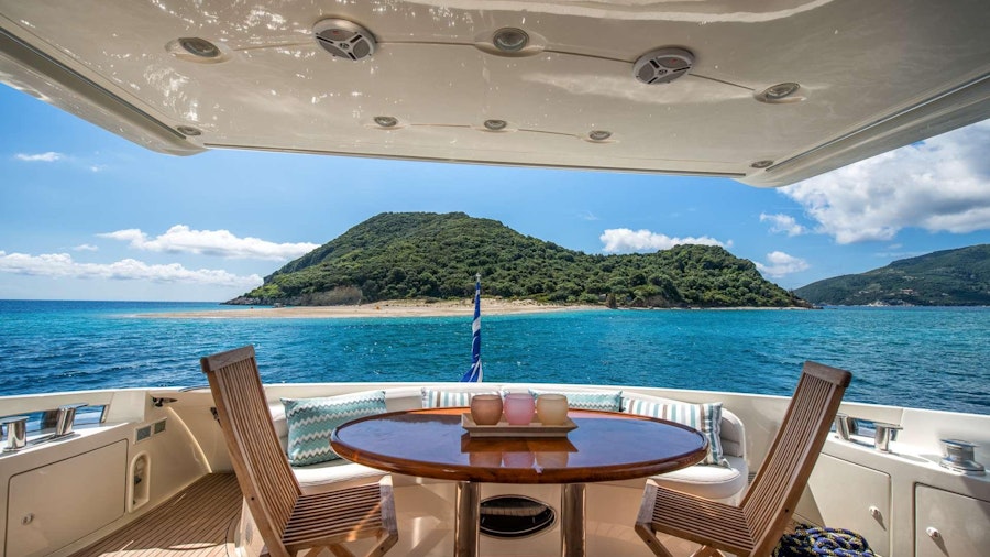 Manu Yacht Manu Yacht