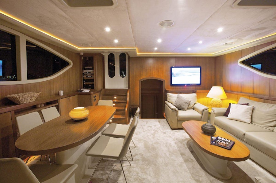 Tendar & Toys for MISS B Private Luxury Yacht For charter