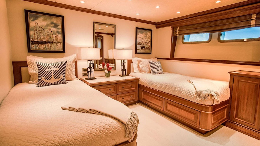 PURE BLISS Yacht PURE BLISS Yacht