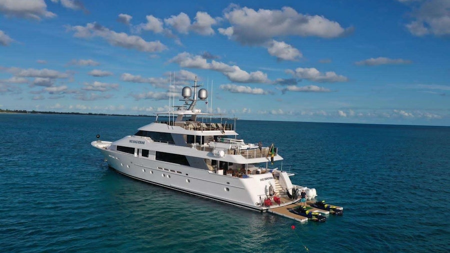 NO BAD IDEAS Yacht NO BAD IDEAS Yacht
