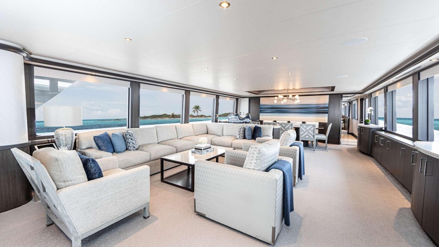 NO BAD IDEAS Yacht NO BAD IDEAS Yacht