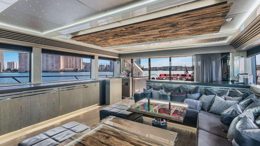 Canelo Yacht Canelo Yacht