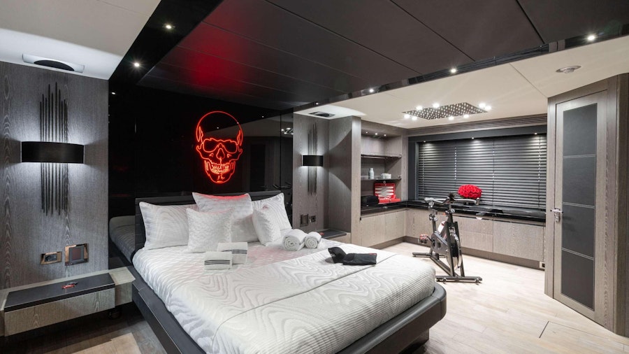 Canelo Yacht Canelo Yacht
