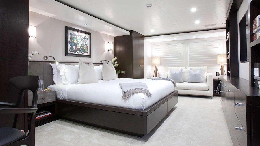 MIRAGE Yacht MIRAGE Yacht