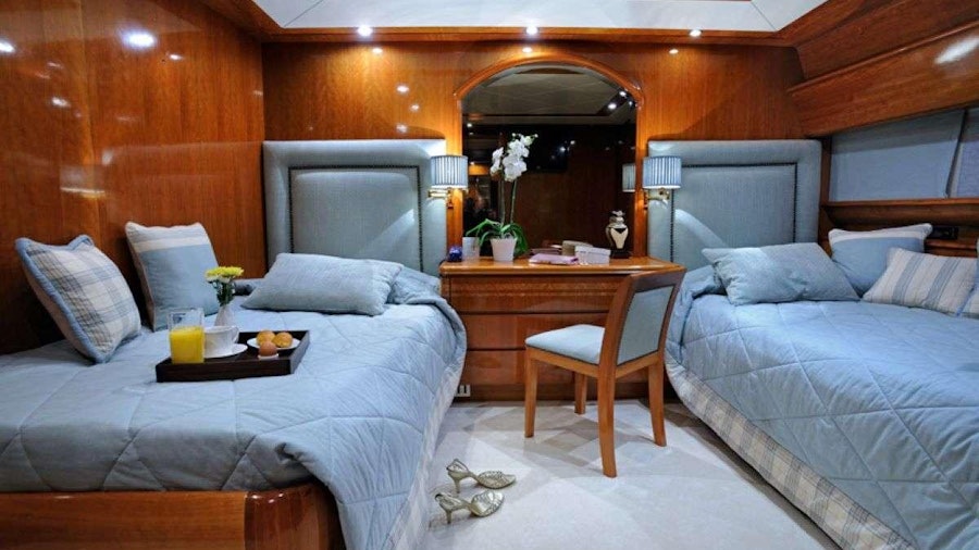 BLU SKY Yacht BLU SKY Yacht