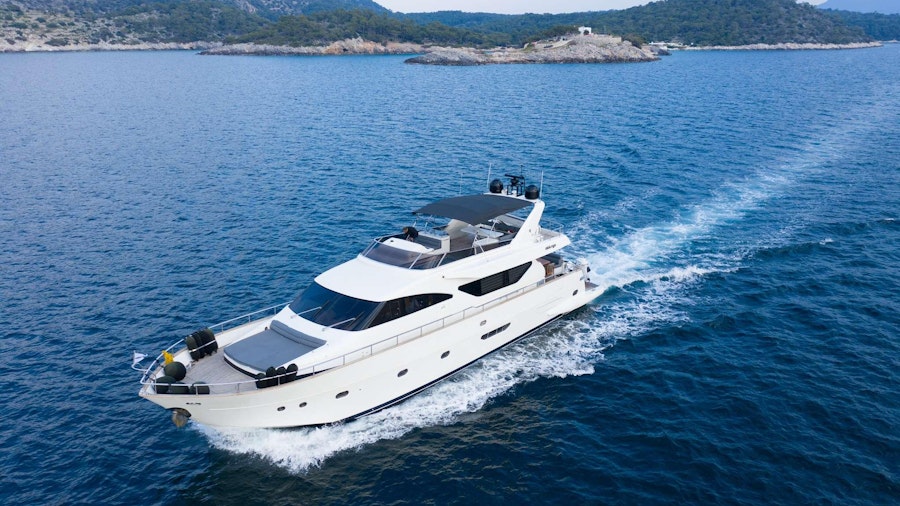 SALTY Yacht SALTY Yacht