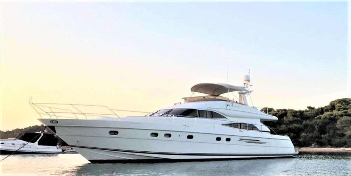 a white yacht on the water aboard DISTAR PRINCESS Yacht for Charter