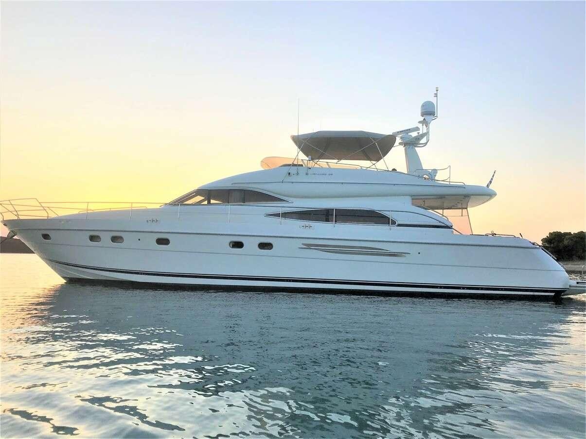 a white yacht on the water aboard DISTAR PRINCESS Yacht for Charter