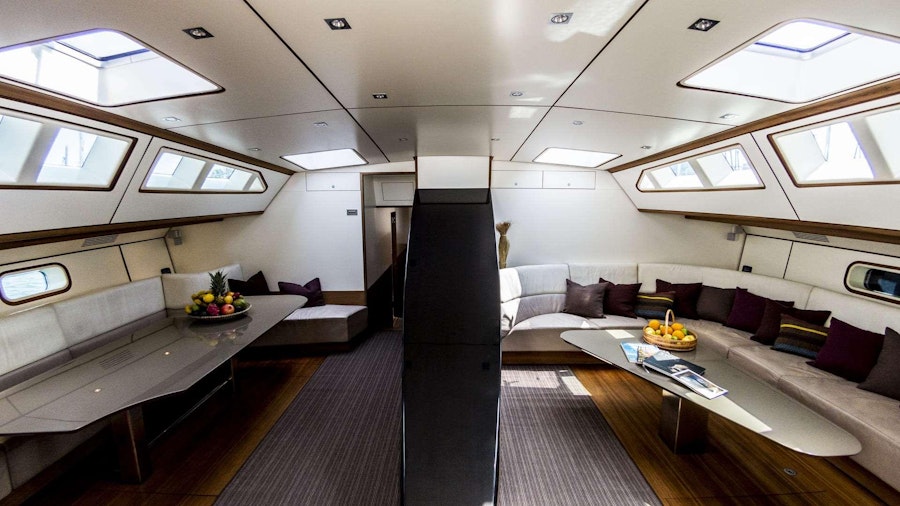 AIZU Yacht AIZU Yacht