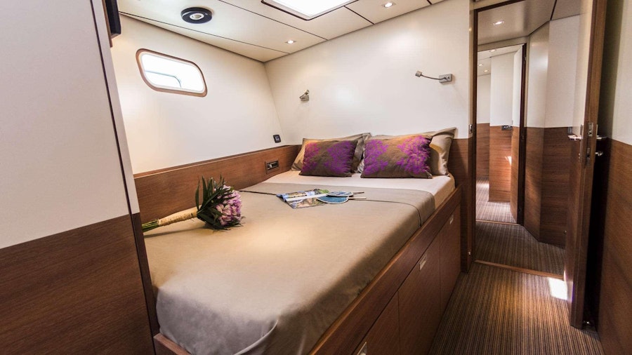 AIZU Yacht AIZU Yacht