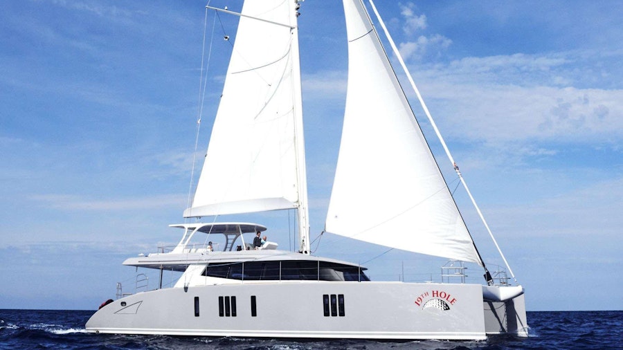 19TH HOLE Yacht 19TH HOLE Yacht