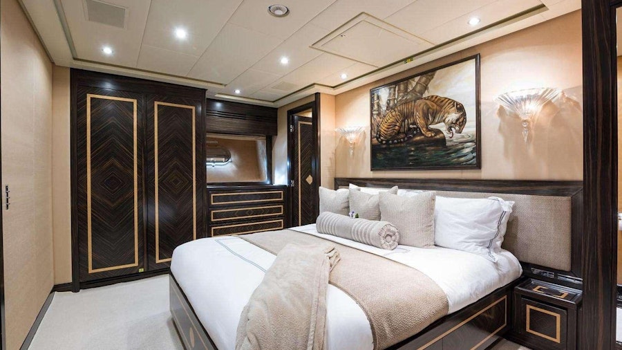 KIDI ONE Yacht KIDI ONE Yacht