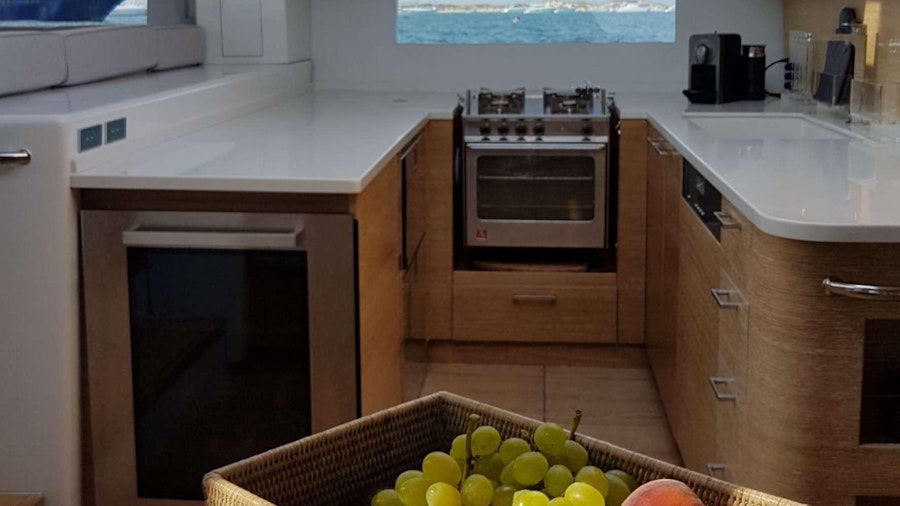 LUCE GUIDA Yacht LUCE GUIDA Yacht