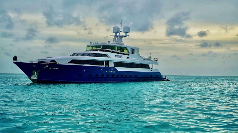 KASHMIR Yacht KASHMIR Yacht