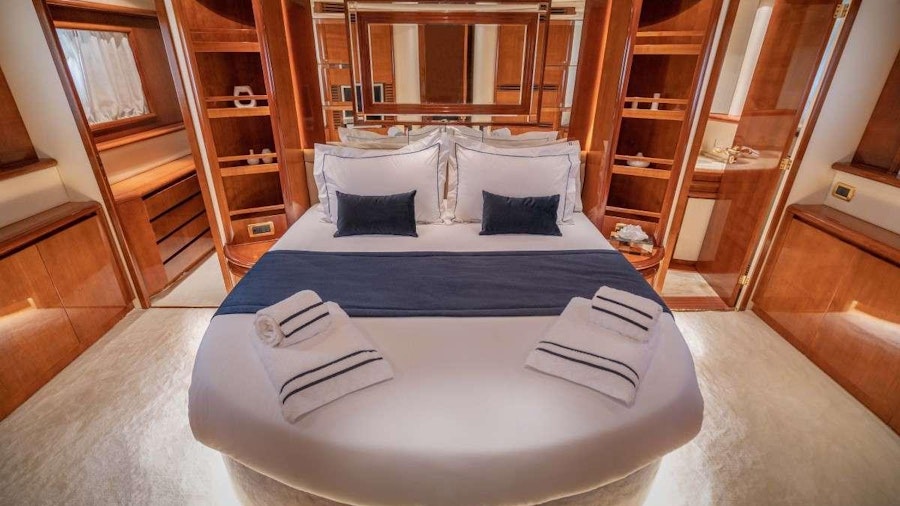 ESTIA ZEUS Yacht ESTIA ZEUS Yacht