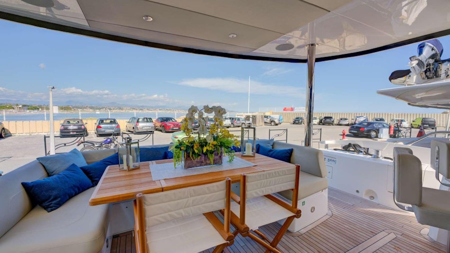 MIKEL ANGELO Yacht MIKEL ANGELO Yacht