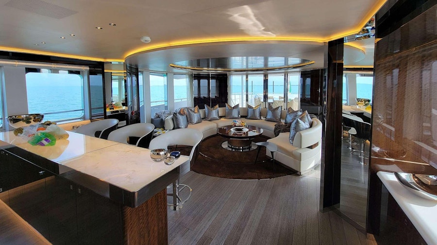 KNIGHT Yacht KNIGHT Yacht
