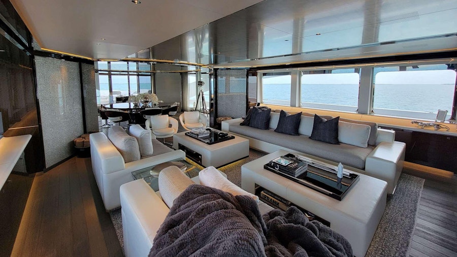 KNIGHT Yacht KNIGHT Yacht