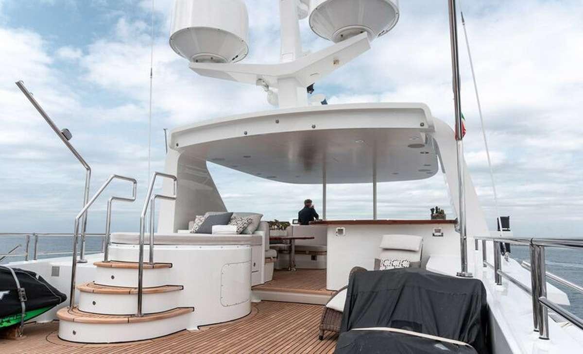 a boat on a deck aboard HEERLIJCKHEID Yacht for Charter