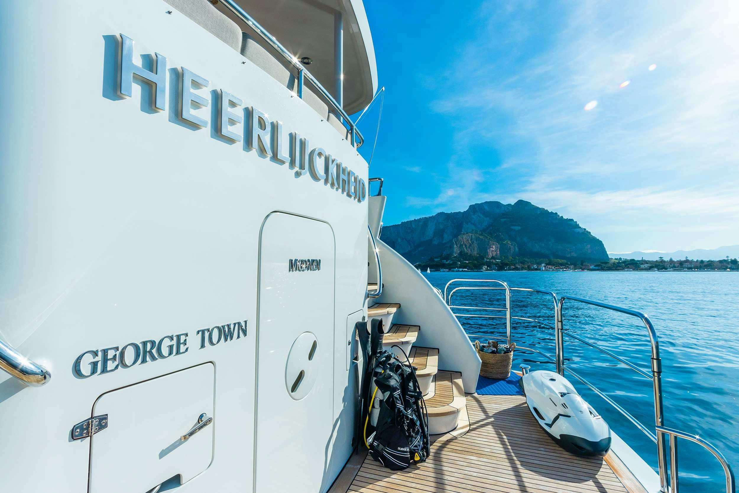 a boat on the water aboard HEERLIJCKHEID Yacht for Charter