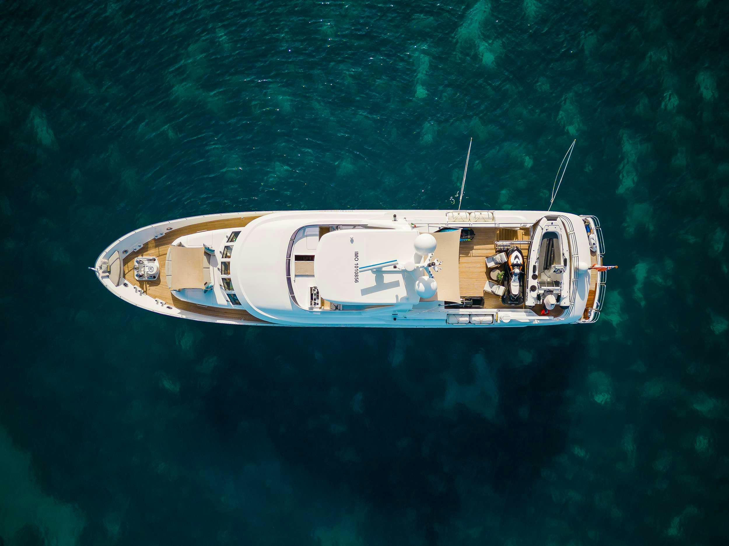 a satellite in the sky aboard HEERLIJCKHEID Yacht for Charter