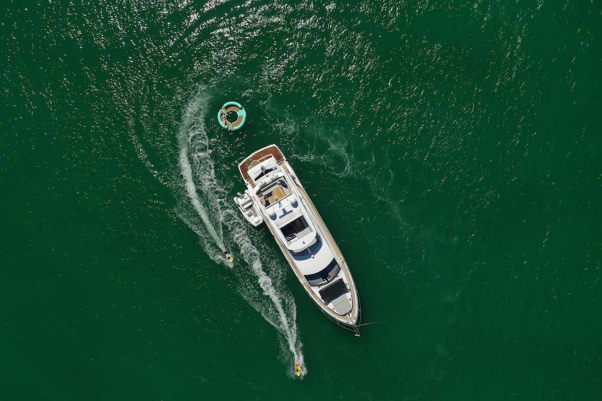 a boat in the water aboard LAGO PARADISE Yacht for Charter