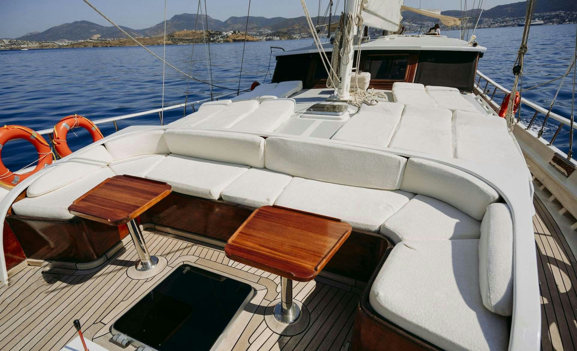a boat on the water aboard BEYAZ LALE Yacht for Charter