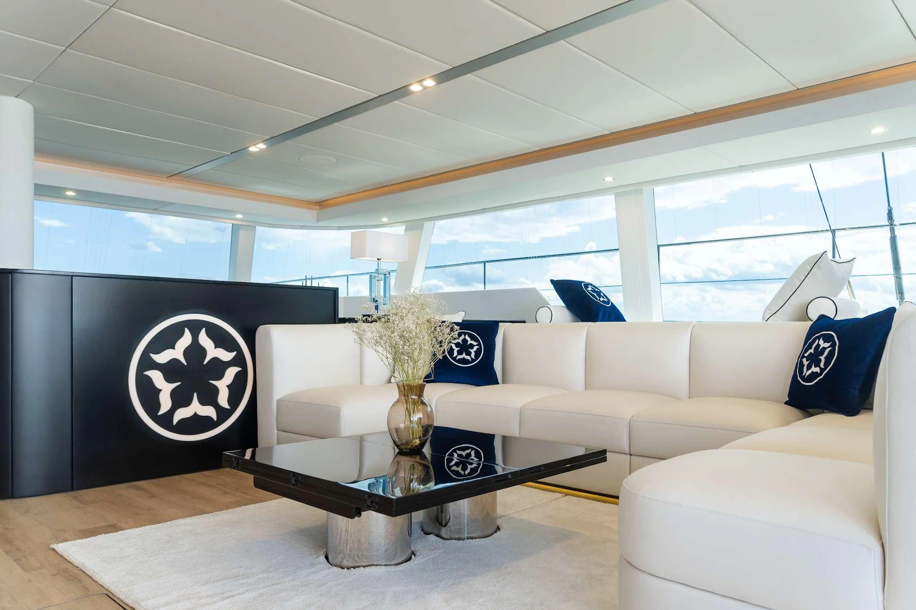 ONE PLANET yacht charter 4