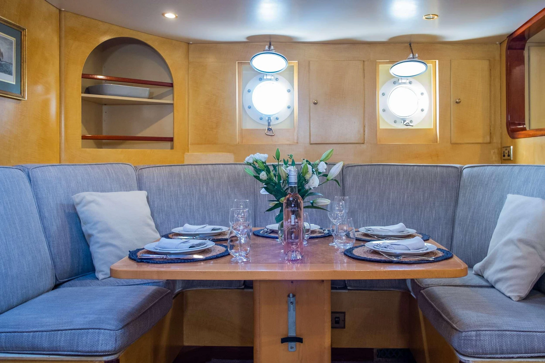 WINDWEAVER OF PENNINGTON yacht charter 3