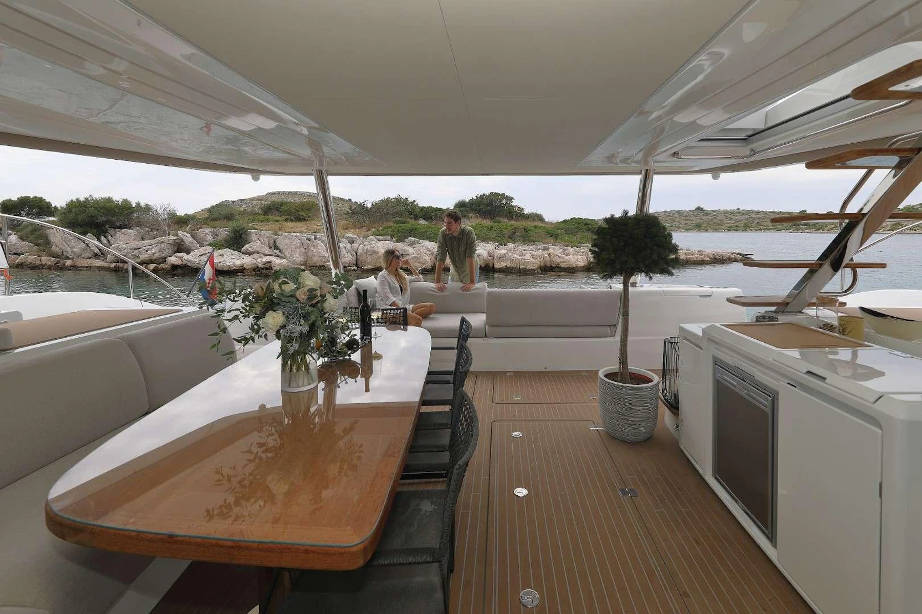 MASTERMIND yacht charter 4