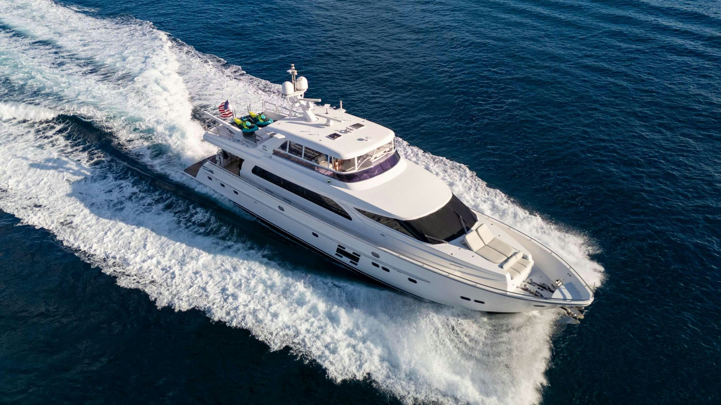 a boat on the water aboard PILOT LOUNGE Yacht for Charter