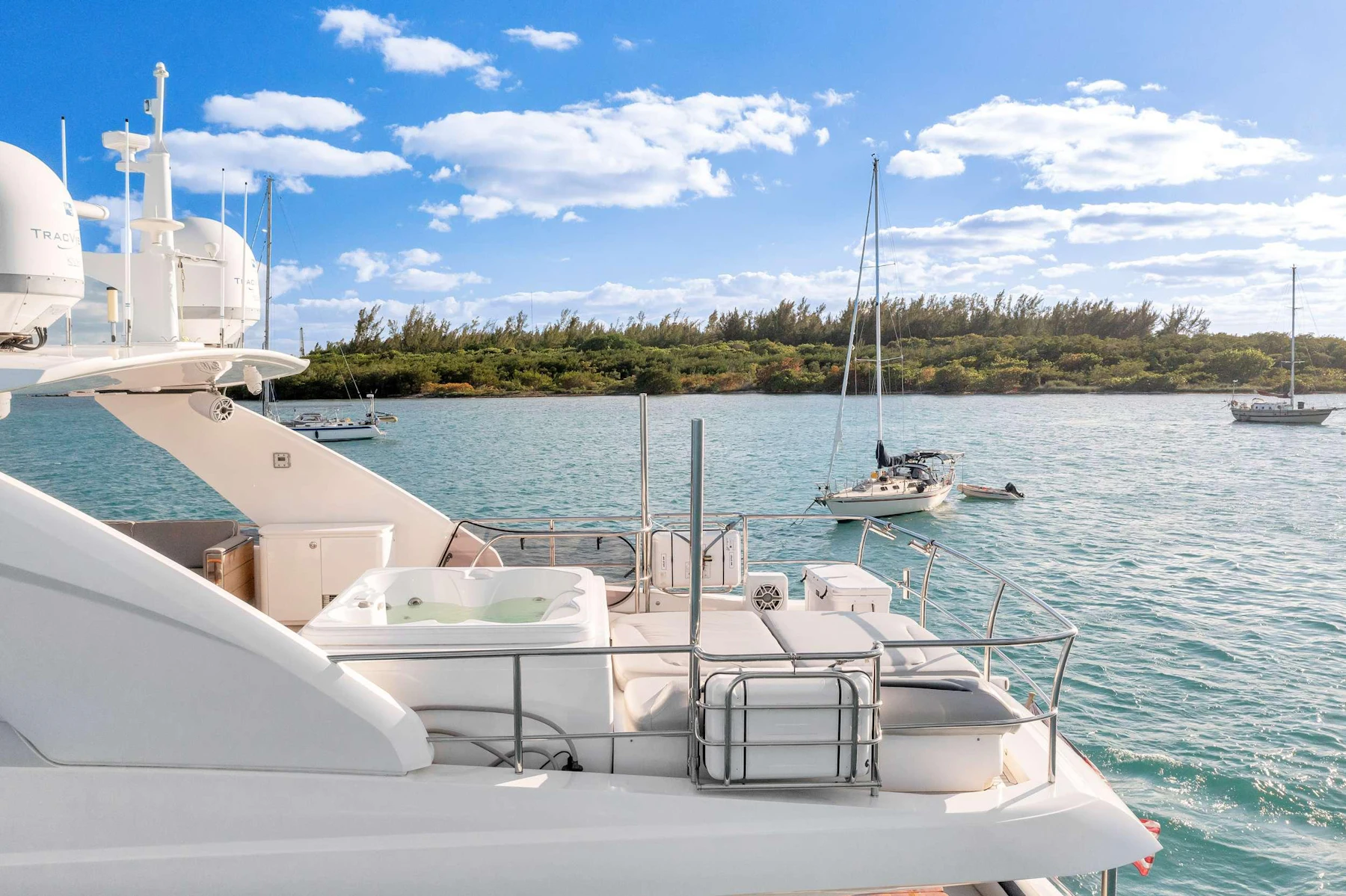 FREEDOM yacht charter 5