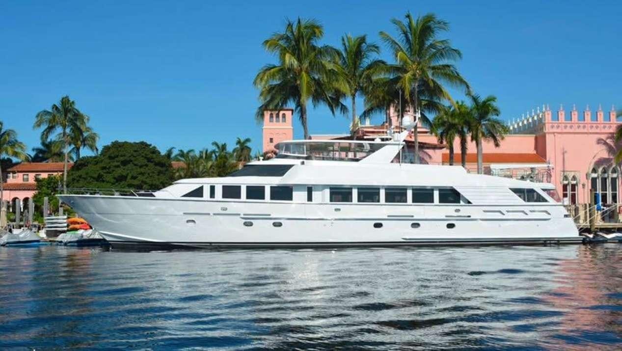 Watch Video for ESCAPE Yacht for Charter