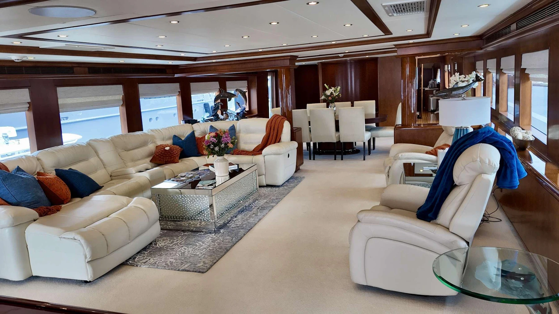 ESCAPE yacht charter 2